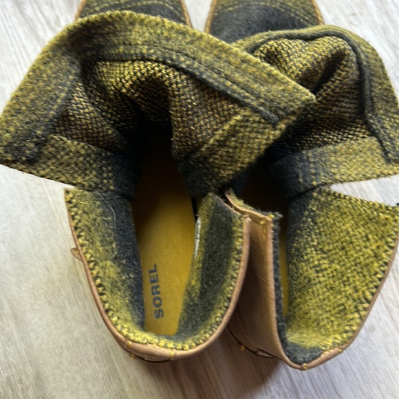 SOLD Sorel slip on ankle boots 🥾 size 9.5 preloved ❤️ - Picture 8 of 8